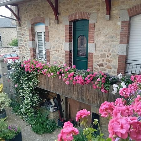 Les Gites De Lyly Pontorson Luaran gambar